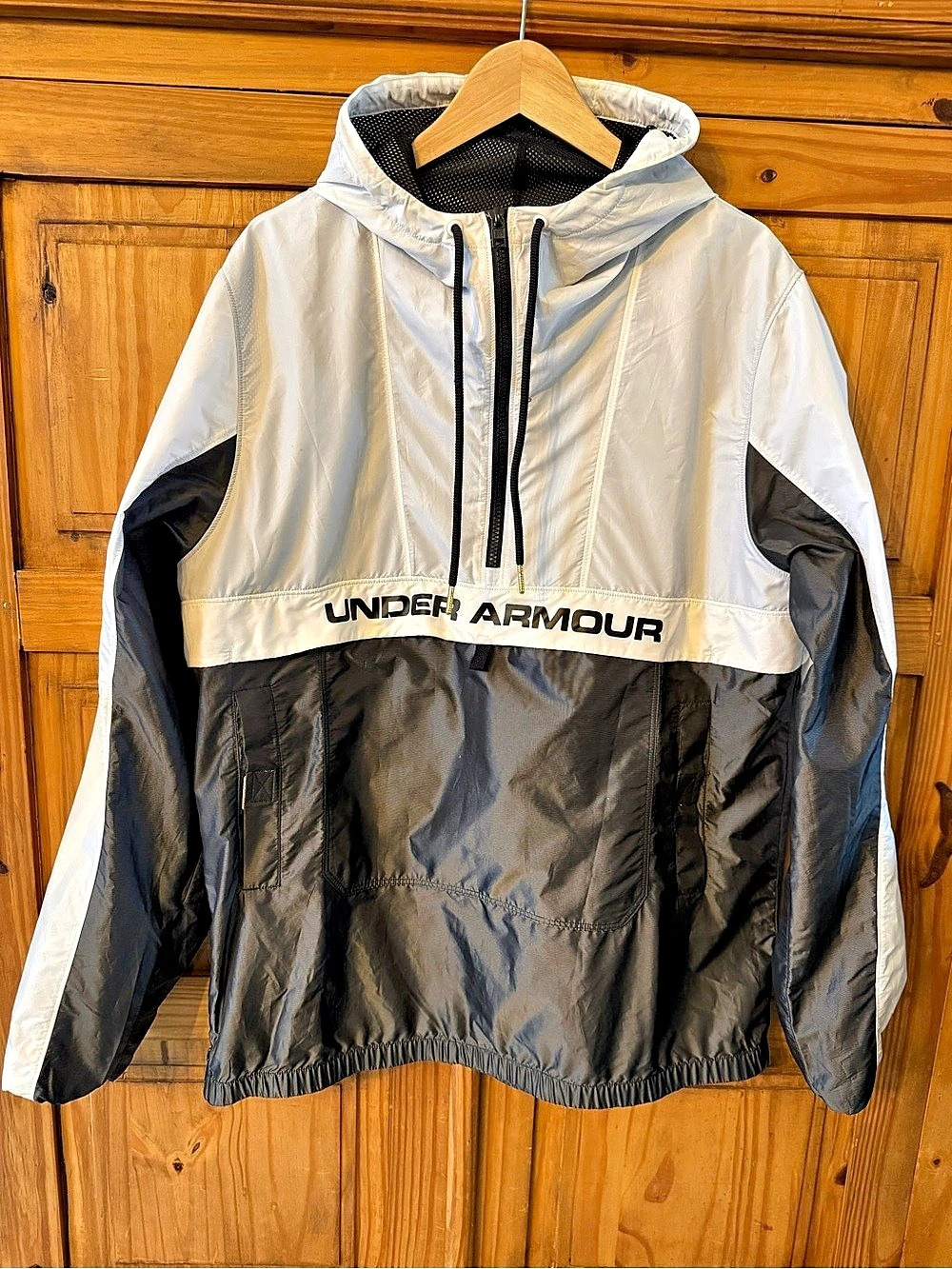 NWOT Under Armour Vibe Half-Zip Anorak Color Block Large